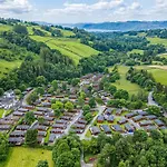 Wansfell Retreat *